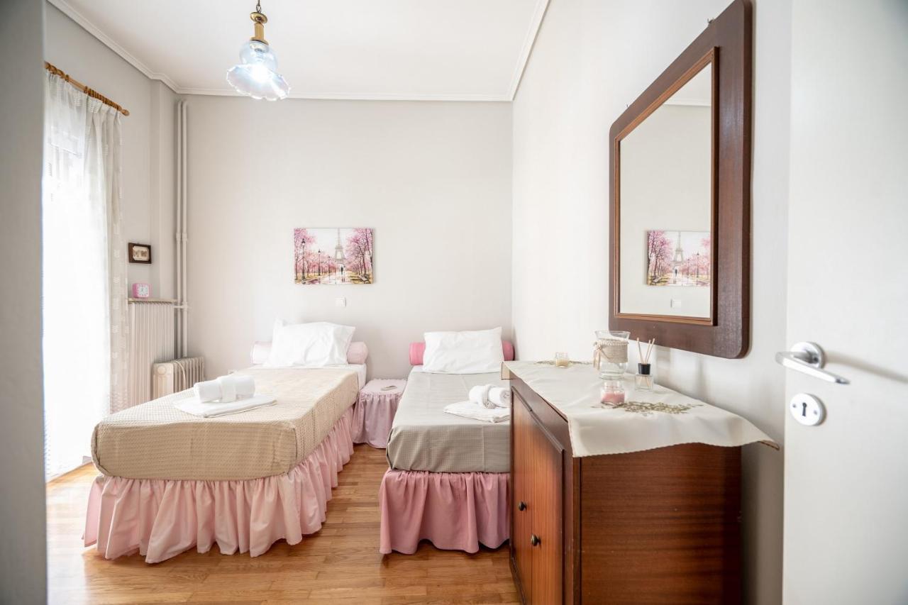 Family Apartment At Kalithea 2 Bedrooms 4 Pers Афины Экстерьер фото