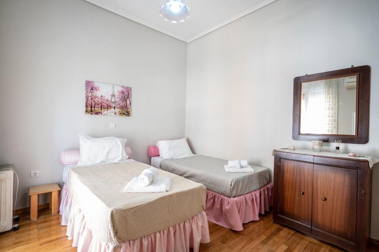 Family Apartment At Kalithea 2 Bedrooms 4 Pers Афины Экстерьер фото
